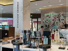 大堂-星巴克臻选(深圳龙华红山天虹店)