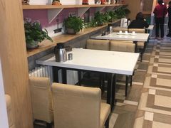 大堂-釜山美食韩国炸酱面(长大店)
