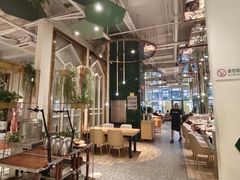 -红樱桃·欢乐餐厅(太原里店)