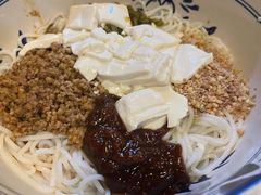 -蜗牛小馆醉乡民谣云南菜(惠新西里店)
