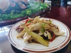 -万佛湖许老大铁锅鱼(黑金冠店)