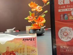 -肥肥虾庄·金牌油焖大虾(杨园滨江时代walk店)
