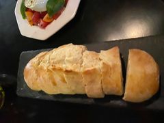 餐前面包-Fiume福弥意大利餐厅