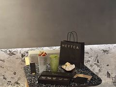 -喜茶(深圳万象城黑金店)