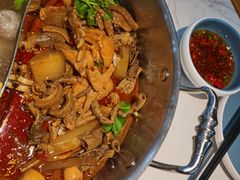 -潮汕酱记鲜牛肉火锅(欧尚店)