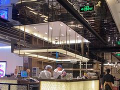 -捞王锅物料理(上海世茂广场店)