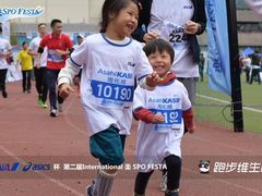 -卢湾体育场-停车场