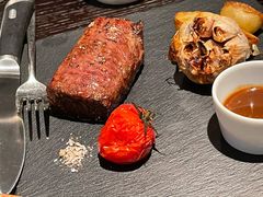 澳洲肉眼牛排配土豆-当米亚诺意大利餐厅(武汉光谷凯悦酒店)