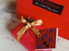 -Salon de The de Joel Robuchon(外滩18号店)