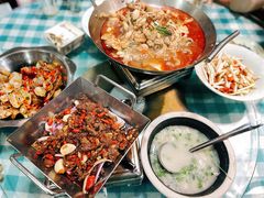 -昱龙大盆牛蛙馆(三兴街总店)