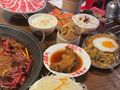 -萍姐火锅·公路夜市(武汉首店)