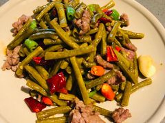 酸豆角牛肉粒-日上三甘(三里屯店)