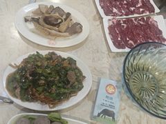 -粤潮牛肉火锅店(江南大道店)