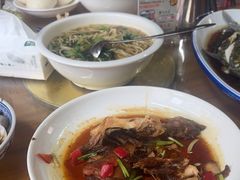 -芦茨金富饭庄·25年老字号·专做稻草鸡