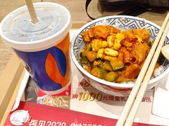 宫保鸡丁饭-吉野家(天坛东路店)