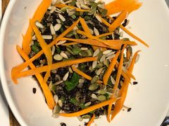 绿色能量碗-Moka Bros 摩卡站(西单大悦城店)