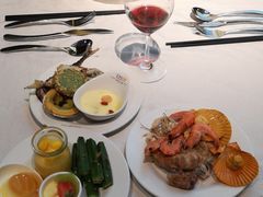 -领鲜活海鲜榴莲自助火锅(东门店)