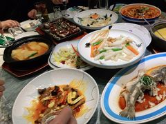 -马老六清真餐饮(西站店)