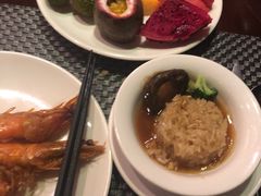 -荣誉国际酒店-云顶旋转餐厅