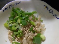 蘸料配菜-石灰市毛记烧鸡公(解放碑店)