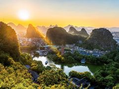 -叠彩山景区