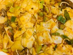 手工面片-尕西木老春台东乡手抓美食