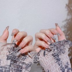 -NEW LOOK-绿麓 · 美甲美睫脱毛工作室