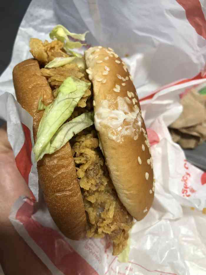 麦当劳(民族园店)-"脑子最近有点儿不太好使,感觉应该是缺糖了.