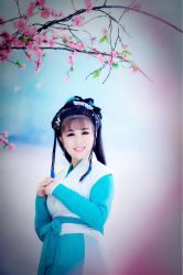 点击看大图 -九月鹰飞汉服摄影工作室