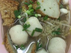 -榮泰米粉湯(Left Shop)