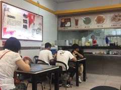 -燊意布拉肠云吞面(中山四路店)