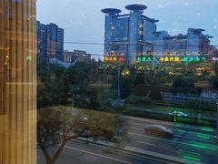 -碧中海汤泉汗蒸酒店