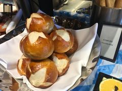 -大理实力希尔顿酒店•香全日制餐厅