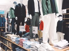 -优衣库(广州天河领展广场店)