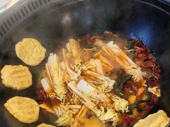 -哈尔滨烧烤·山河村铁锅炖(交大店)