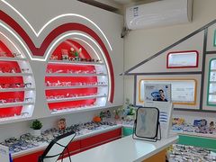 -美空眼镜·星趣控·新乐学·控优点合作店(周浦万达店)