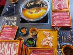 -牛武士寿喜烧·和牛火锅自助(全球首店)