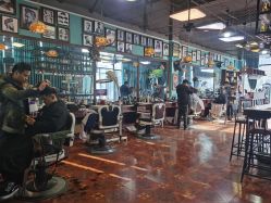 -青青男士理发馆（绅士复古油头馆）