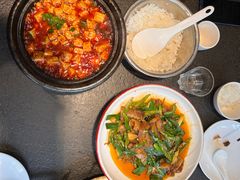 -万重锦·人文川菜馆(骡马市店)