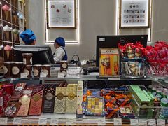 -VENCHI 闻绮(上海佛罗伦萨小镇店)