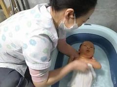 -姆爱自营月嫂(松江店)