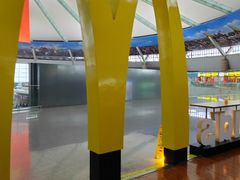 -麦当劳(鄂尔多斯机场店)