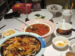 -千百味红餐厅·江西菜(绿地双子塔店)