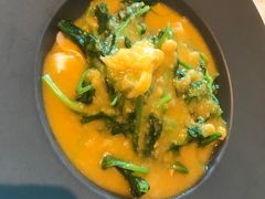 豌豆黄浸豌豆尖-半山腰·云南菜(侨福芳草地店)