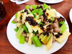 -宝瑞门钉肉饼店