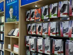 -修卜凡二手严选店·手机维修·回收租赁(川沙地铁站店)