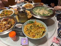 -95号酱骨·一块豆腐(展春园西路店)