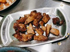 -马路牙子烧烤音乐酒馆(望京店)