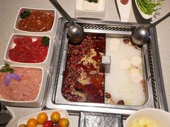 -海底捞火锅(关山保利店)