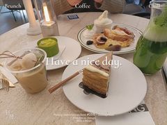 -玲婧胡同·生日蛋糕·餐厅(嘉里城店)